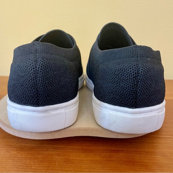 Lane Bryant Slip On Sneaker Black Mesh Tennis Shoe Size 8.5 Wide - Picture 5 of 11